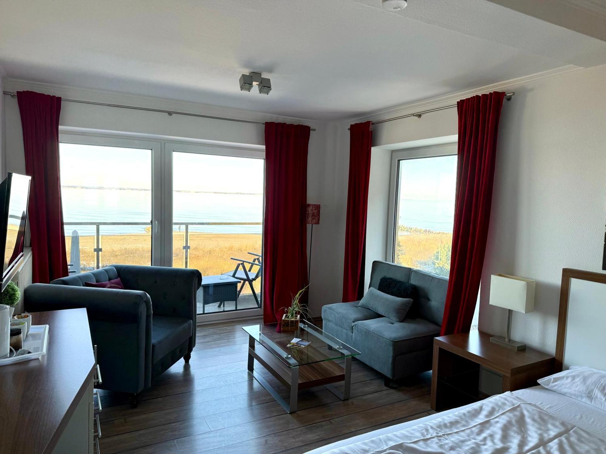 Seaside-Strandhotel Тиммендорфер-Штранд Экстерьер фото